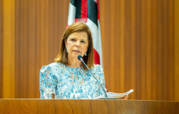 Helena Duailibe toma posse como deputada estadual na Alema