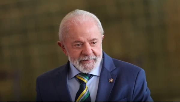 Brasil responderá tarifaço dos EUA com lei de reciprocidade, diz Lula