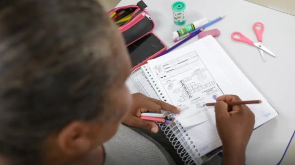 Três em cada 10 brasileiros são analfabetos funcionais 