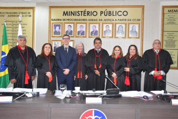 Comarca de Caxias: Promotor de justiça é promovido para a entrância final