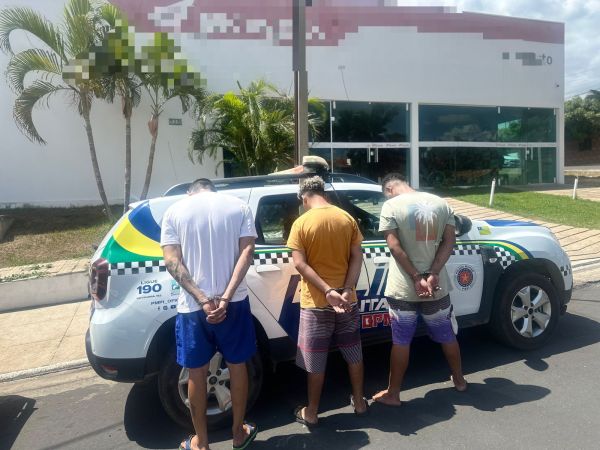 Polícia prende quatro suspeitos após homicídio de mulher em bar em Pedro II; um deles é caxiense