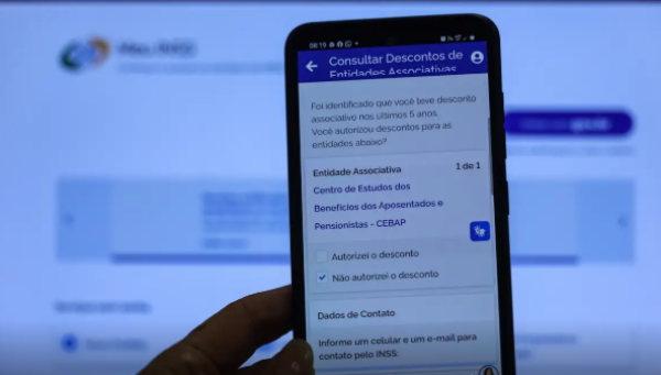 INSS começa a devolver a aposentados mensalidades associativas