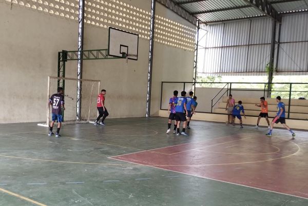 Torneio de futsal reúne jovens talentos caxienses