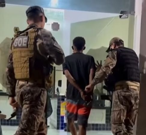 Polícia Militar apreende arma de fogo e detém suspeito com histórico criminal em Caxias