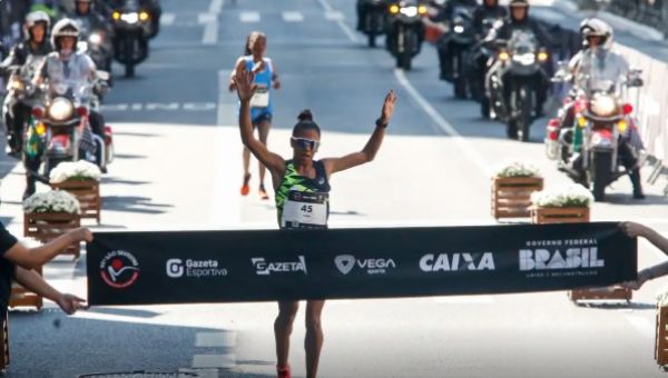 Brasil volta ao pódio feminino da São Silvestre