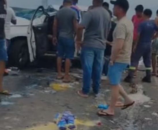 Motorista morre em capotamento de caminhonete na BR-135, em Campo de Peris