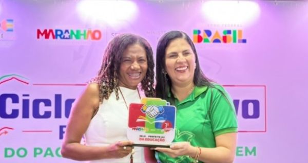 Prefeita Lacerda recebe “Ouro” como prefeita da Educação no Maranhão 
