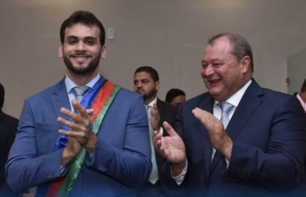 Juiz eleitoral cassa diplomas do prefeito e vice de Caxias e determina nova eleição