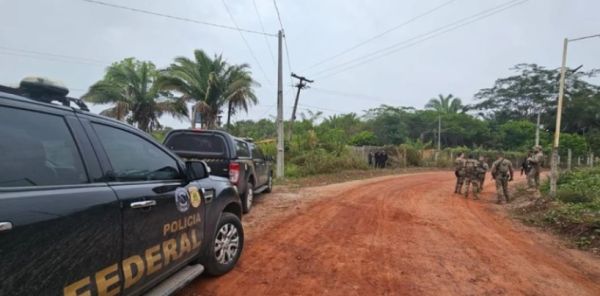 Polícia Federal cumpre mandados contra tráfico de drogas e armas em Caxias e Aldeias Altas