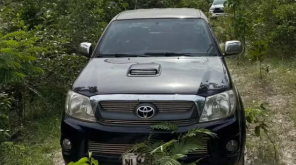 Dois corpos são encontrados dentro de caminhonete na zona rural de Sítio Novo