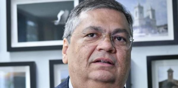 Flávio Dino critica "fraudes e fake news" sobre enchentes no RS