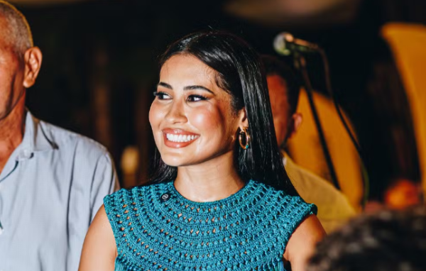 Thaynara OG é nomeada embaixadora dos Lençóis Maranhenses durante Luau do São João da Thay 2025