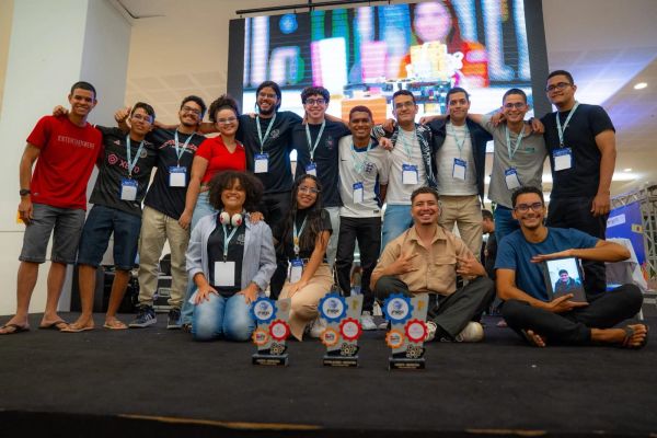 Estudantes do IFMA Caxias fazem vaquinha para representar o Brasil na Copa do Mundo de Robótica