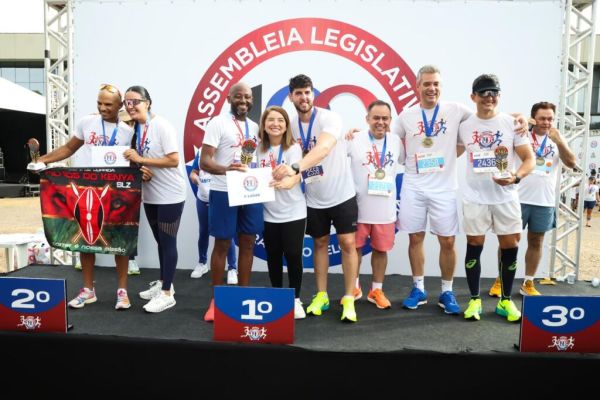 Vencedores da corrida da Alema celebram iniciativa da Casa em favor do esporte