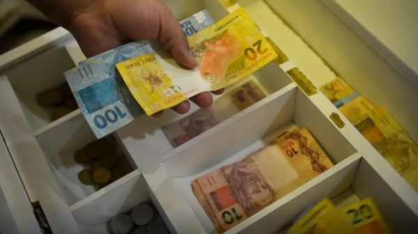 Portabilidade de consignado para CLT entre bancos começa a valer