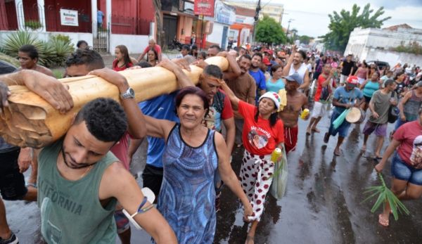 Caxias realiza neste domingo o tradicional levantamento do Mastro de São Sebastião