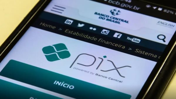 Receita revoga ato normativo que modernizava fiscalização do Pix