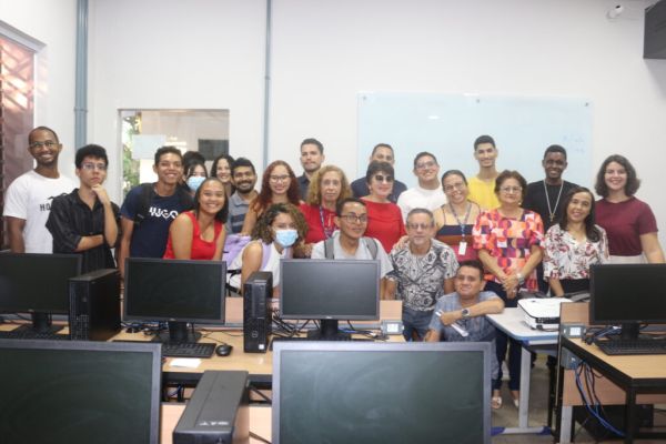 Equipe da Superintendência de Relações Internacionais e Assessoria de Interiorização da Uema visitam o Campus Caxias