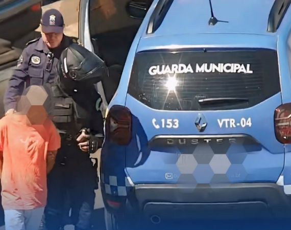 Guarda Municipal prende suspeito de "saidinha de banco" no Centro de Caxias