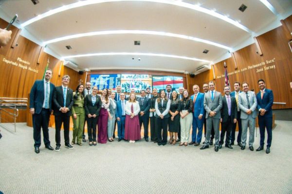 Procurador-geral de justiça faz visita de cortesia à Assembleia Legislativa