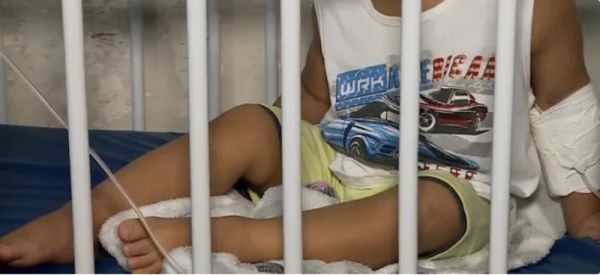 Menino autista de 3 anos é abandonado pelo próprio pai no Hospital Municipal de Imperatriz
