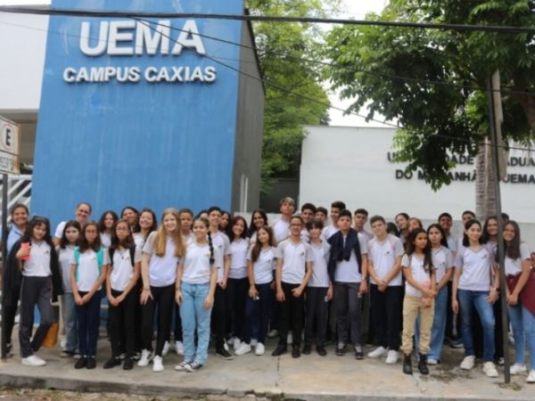 Uema Campus Caxias é visitada por estudantes de Presidente Dutra