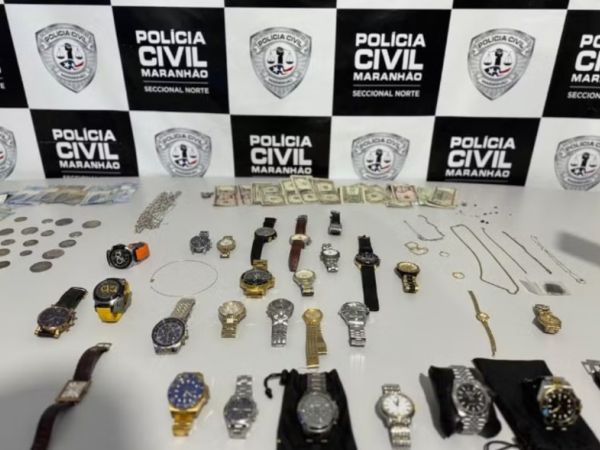 Homem é preso no Centro de São Luís por revender joias e relógios roubados