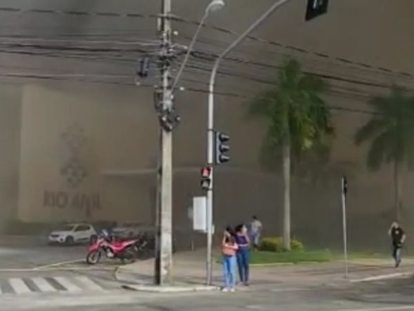 Incêndio em cinema de shopping em São Luís deixa 2 mortos e 13 feridos