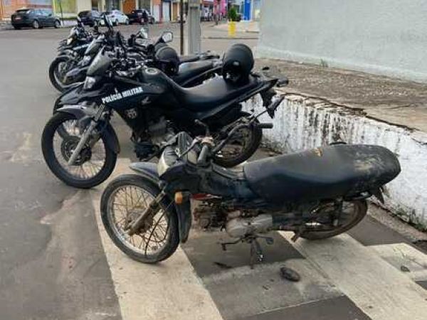 PM localiza moto roubada na Rua Porto da Pólvora