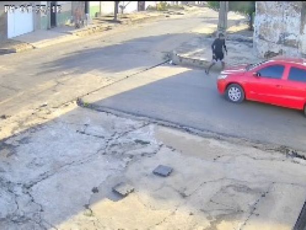 Veja vídeo que mostra trio que foi preso suspeito por tentativa de homicídio; um deles era auxiliar penal