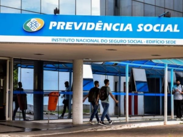 INSS orienta segurados a usarem serviços digitais durante greve