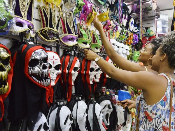 Sindilojas divulga horário especial de funcionamento do comércio de Caxias no Carnaval 