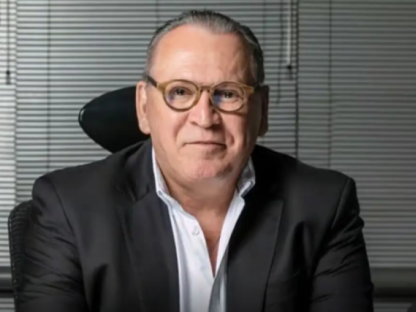 Dono da Ultrafarma e diretor da Fast Shop são presos em operação do MP