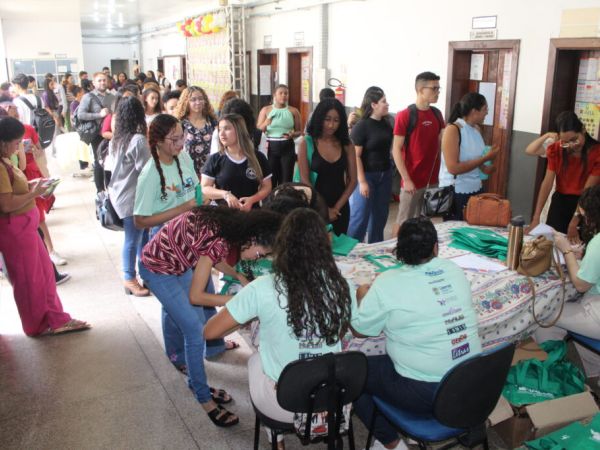 V ENAELL promove imersão nas fronteiras das Letras na UEMA Campus Caxias