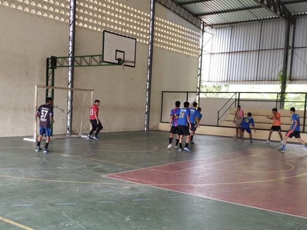 Torneio de futsal reúne jovens talentos caxienses
