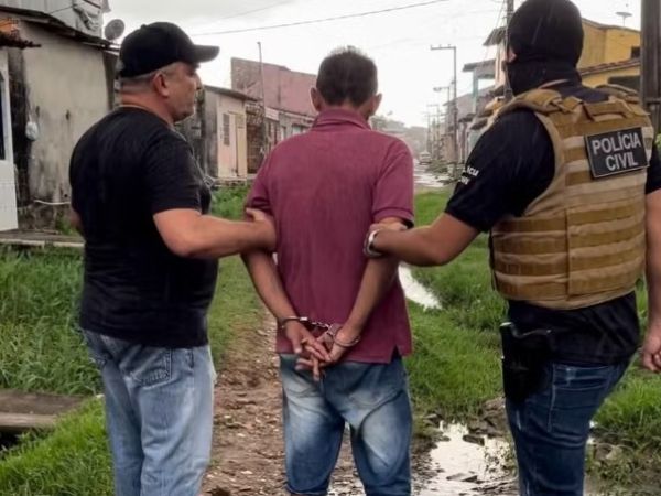 Homem é preso suspeito de balear ex-companheira em Viana