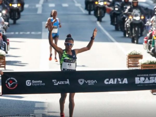 Brasil volta ao pódio feminino da São Silvestre