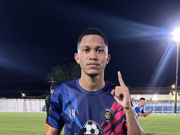 Jovem é assassinado a tiros no bairro Nova Caxias