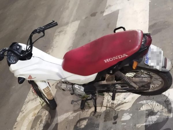 PM recupera motocicleta roubada com apoio de serviço de rastreamento em Caxias