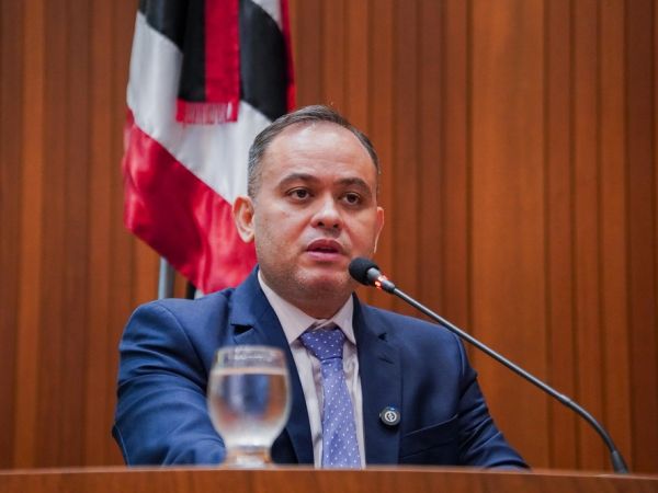 Catulé Júnior critica ausência de representantes do Bradesco em audiência sobre fechamento de agências no Maranhão