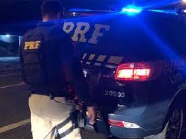 Motorista é preso por embriaguez ao volante na BR-316, em Caxias