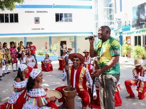 Um mestre a serviço da Cultura Popular Caxiense: Pelé e sua Dança do Lili