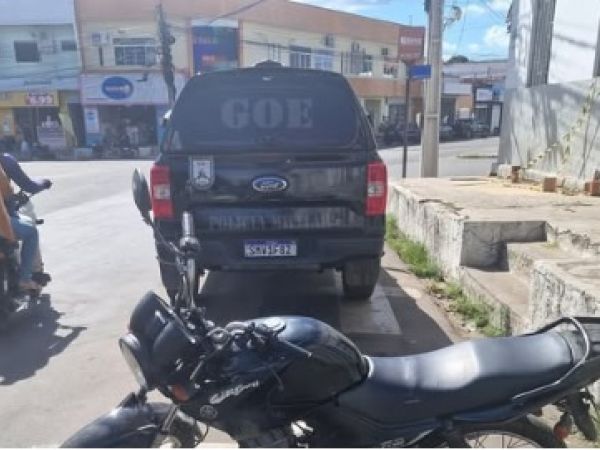 Polícia Militar recupera motocicleta roubada e detém suspeito no bairro Vila Arias