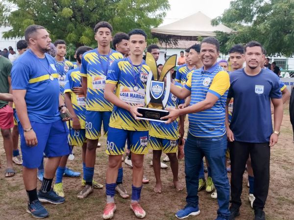 Futebol caxiense conquista vice-campeonato na Copa de Base de Codó 