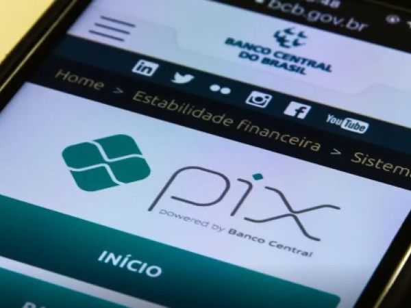 Receita revoga ato normativo que modernizava fiscalização do Pix