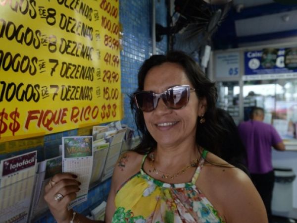 Caxiense aposta na Mega da Virada e sonha em transformar a cidade natal