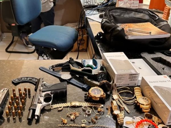 Polícia Militar frustra assalto com refém em Caxias e apreende uma moto roubada