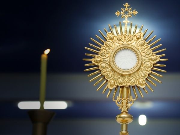 Comércio de Caxias funcionará em horário especial no feriado de Corpus Christi
