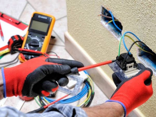 IFMA Caxias oferta vagas no curso de Eletricista Instalador Predial de Baixa Tensão