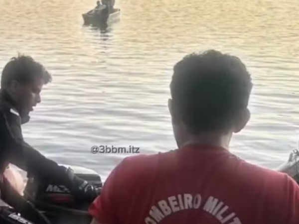 Jovem e criança morrem após canoa com mais de 10 pessoas virar no rio Tocantins, em Ribamar Fiquene